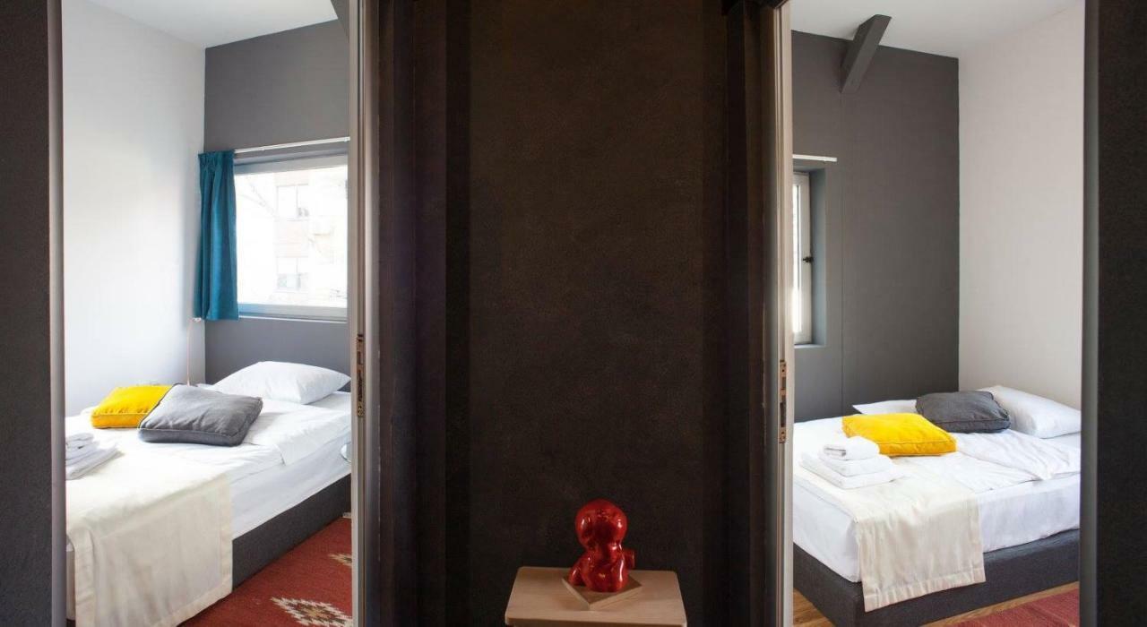 Transit Hotel Central Skopje Eksteriør bilde